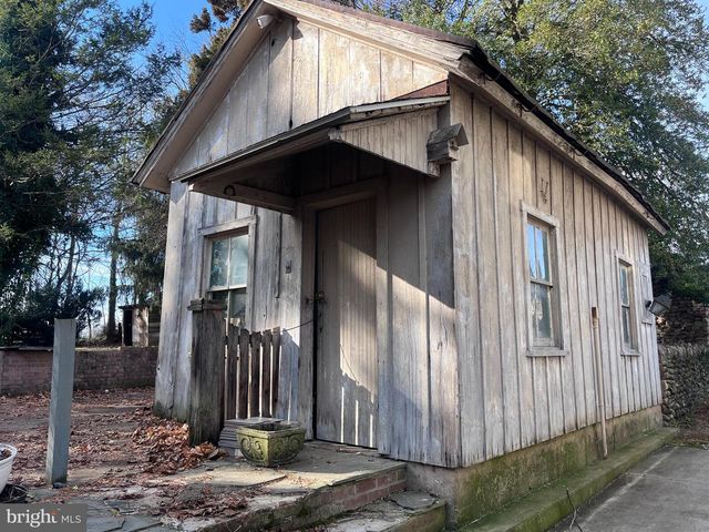 128 W. MAIN ST., Fayetteville, PA 17222