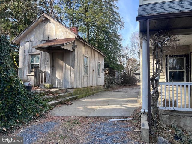 128 W. MAIN ST., Fayetteville, PA 17222