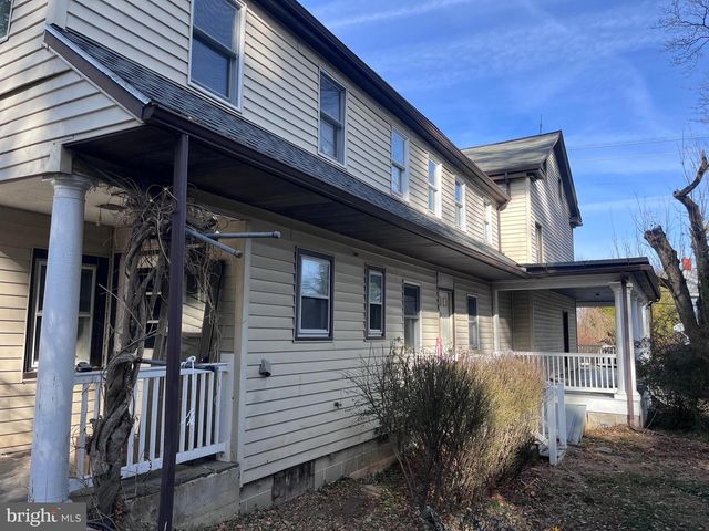 128 W. MAIN ST., Fayetteville, PA 17222