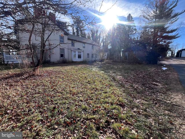 128 W. MAIN ST., Fayetteville, PA 17222