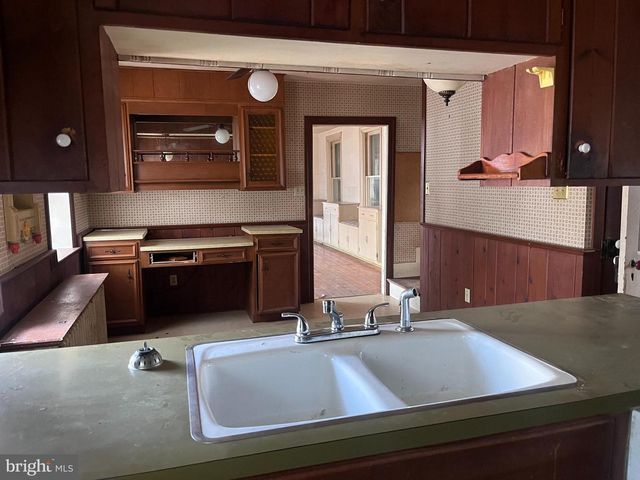 128 W. MAIN ST., Fayetteville, PA 17222