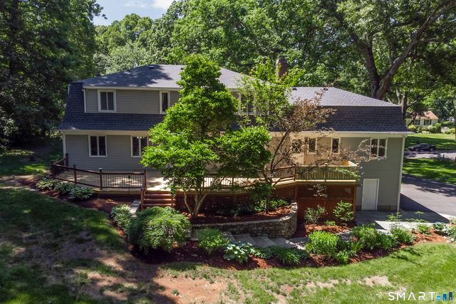 400 Beacon Hill Drive, Cheshire, CT 06410