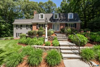 400 Beacon Hill Drive, Cheshire, CT 06410