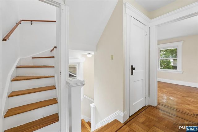 42 Walnut Street, Rutherford, NJ 07070