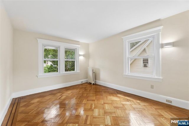 42 Walnut Street, Rutherford, NJ 07070
