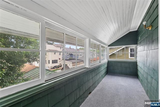 42 Walnut Street, Rutherford, NJ 07070