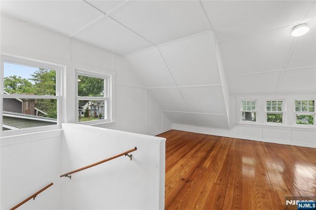 42 Walnut Street, Rutherford, NJ 07070