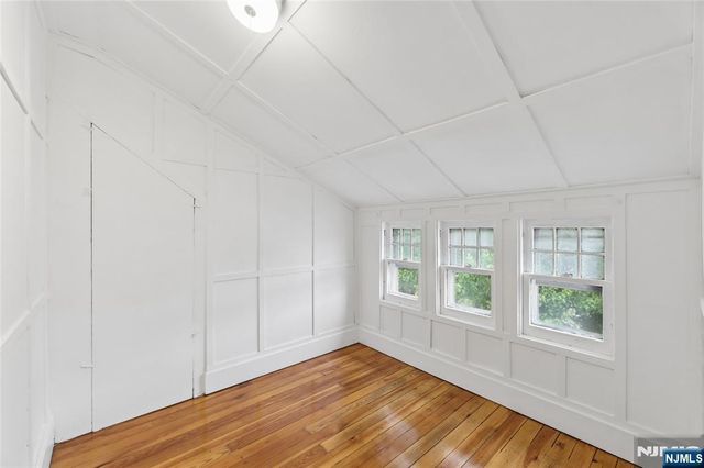 42 Walnut Street, Rutherford, NJ 07070