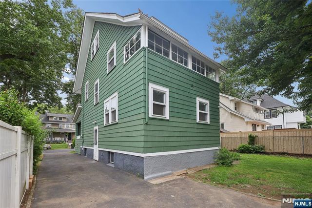 42 Walnut Street, Rutherford, NJ 07070