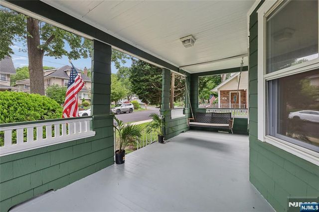 42 Walnut Street, Rutherford, NJ 07070