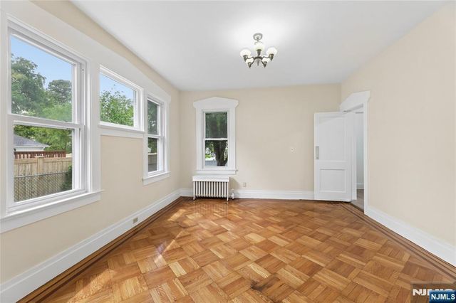 42 Walnut Street, Rutherford, NJ 07070