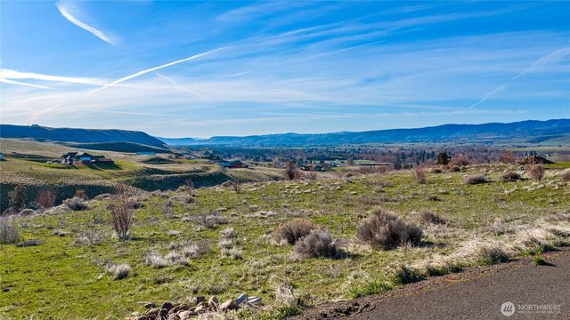 8 Deer Valley Drive, Ellensburg, WA 98926