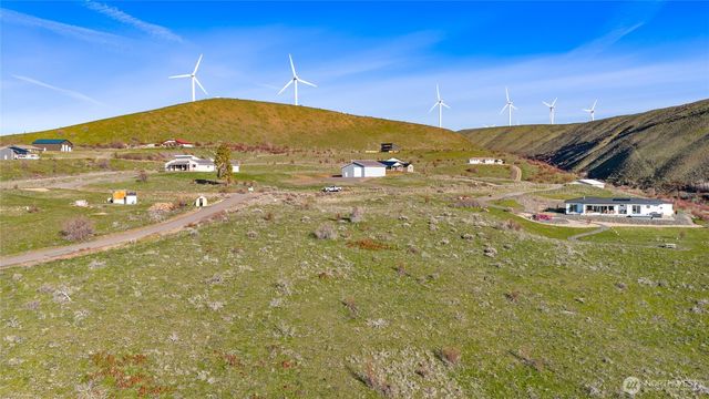 8 Deer Valley Drive, Ellensburg, WA 98926