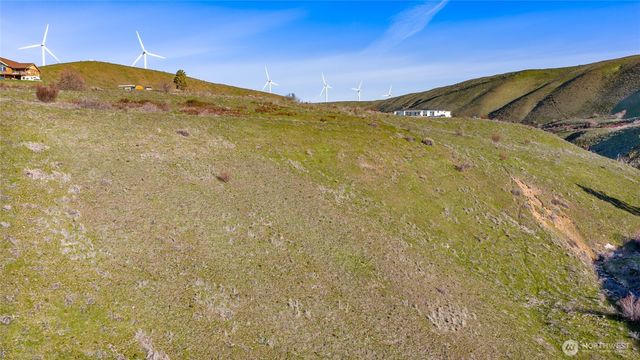 8 Deer Valley Drive, Ellensburg, WA 98926