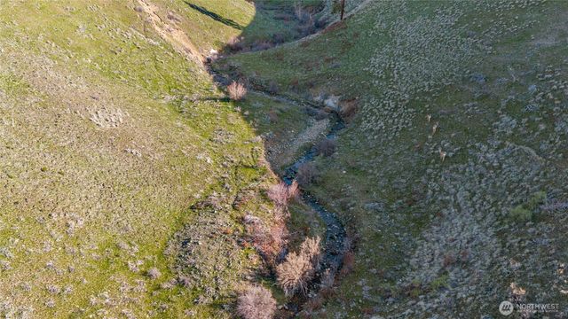 8 Deer Valley Drive, Ellensburg, WA 98926