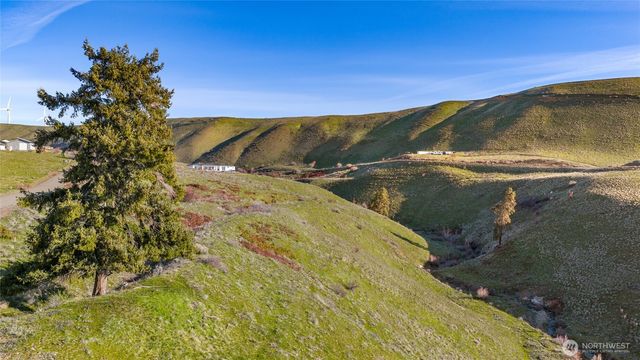 8 Deer Valley Drive, Ellensburg, WA 98926
