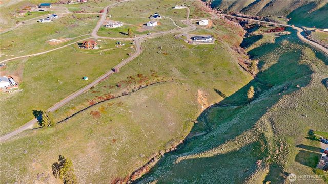 8 Deer Valley Drive, Ellensburg, WA 98926