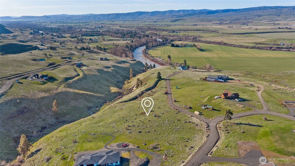 8 Deer Valley Drive, Ellensburg, WA 98926