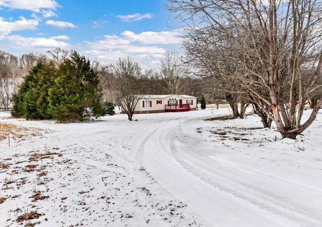 2170 Highway 13, Cunningham, TN 37052