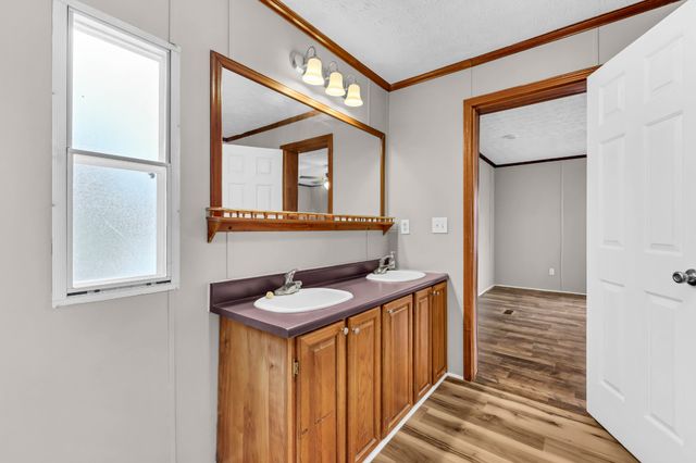 2170 Highway 13, Cunningham, TN 37052