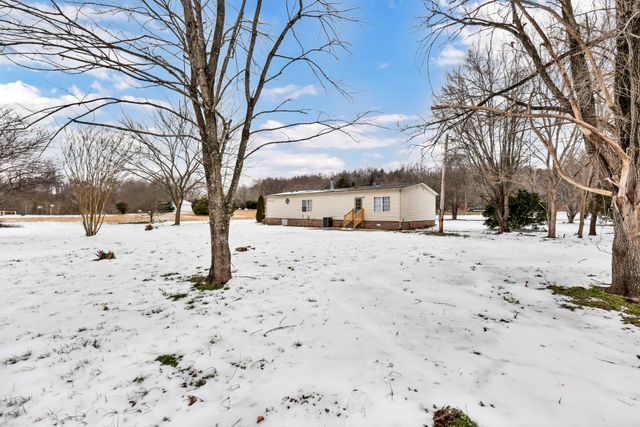 2170 Highway 13, Cunningham, TN 37052