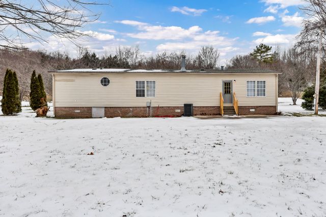 2170 Highway 13, Cunningham, TN 37052