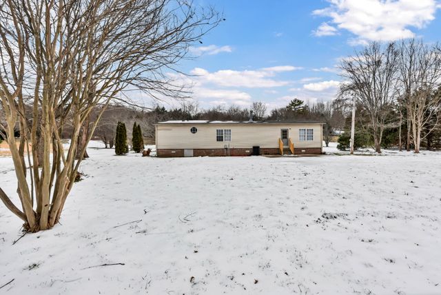 2170 Highway 13, Cunningham, TN 37052