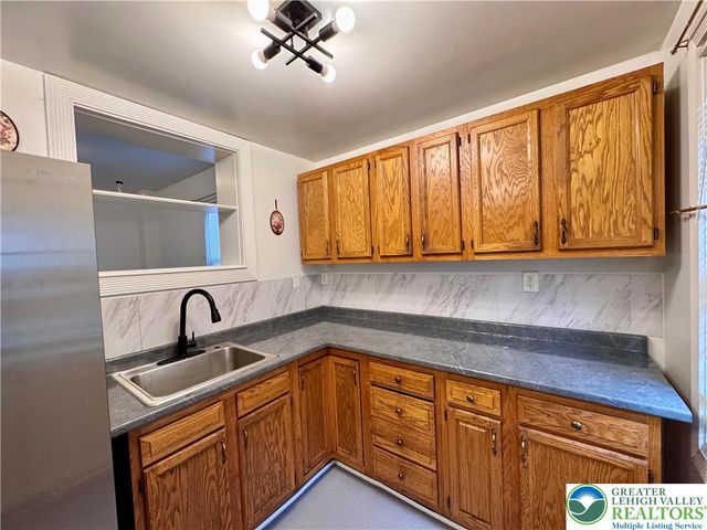 527 Bradley Street, Bethlehem City, PA 18015