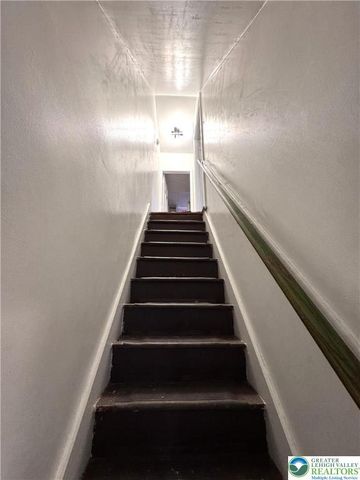 527 Bradley Street, Bethlehem City, PA 18015