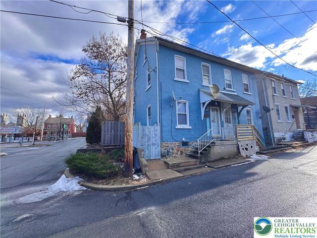 527 Bradley Street, Bethlehem City, PA 18015