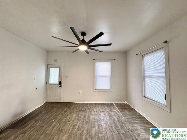 527 Bradley Street, Bethlehem City, PA 18015