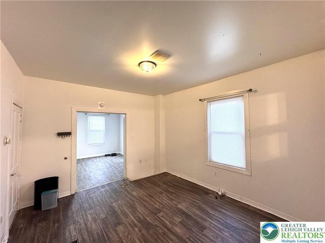 527 Bradley Street, Bethlehem City, PA 18015