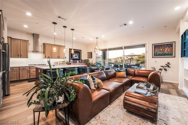11713 Hatchling Avenue, Las Vegas, NV 89138