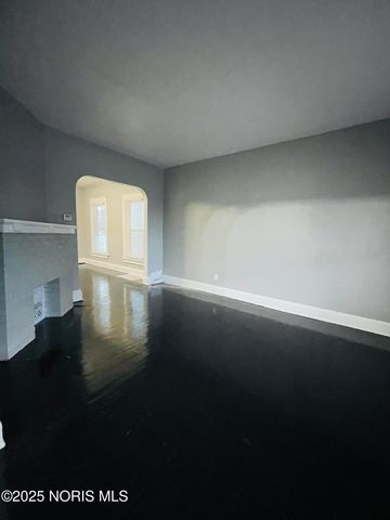 2458 Lawton Avenue, Toledo, OH 43620