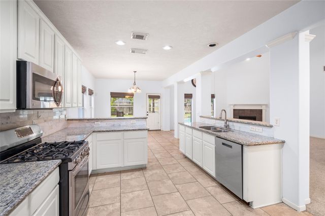 2322 Pine Brook Drive, Deer Park, TX 77536