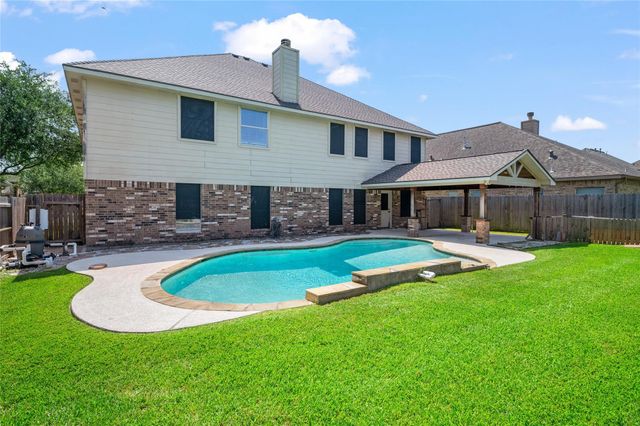2322 Pine Brook Drive, Deer Park, TX 77536
