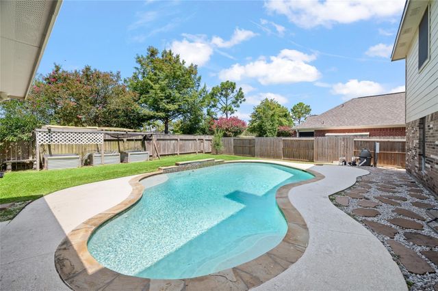 2322 Pine Brook Drive, Deer Park, TX 77536