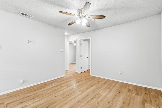 923 Vance Jackson Rd Apt 1002, San Antonio, TX 78201