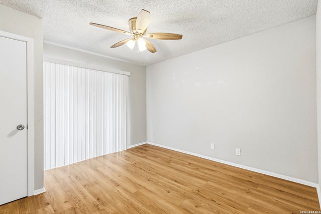 923 Vance Jackson Rd Apt 1002, San Antonio, TX 78201