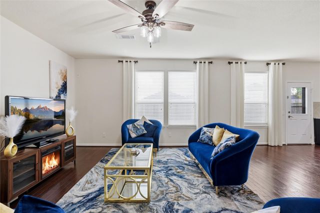 2303 Lawn Crest Drive, Houston, TX 77489