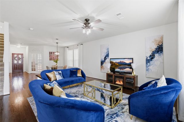 2303 Lawn Crest Drive, Houston, TX 77489