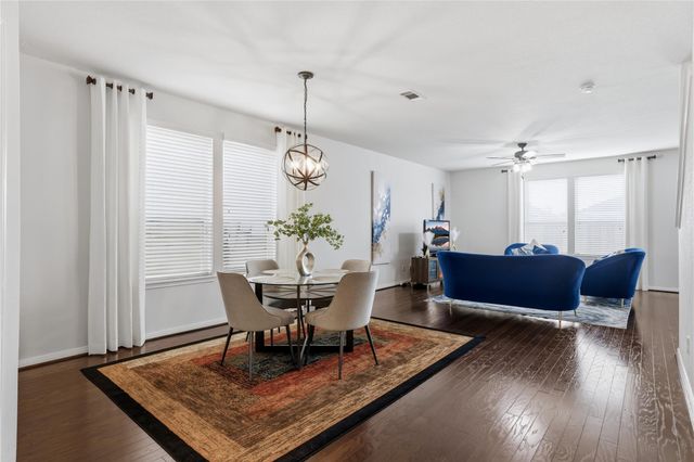 2303 Lawn Crest Drive, Houston, TX 77489