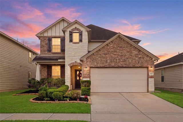 2303 Lawn Crest Drive, Houston, TX 77489