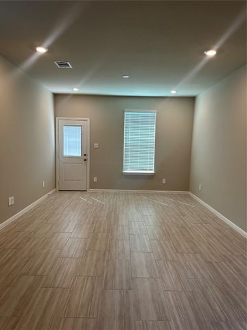 3008 Pecan Farm Lane, Fort Worth, TX 76140