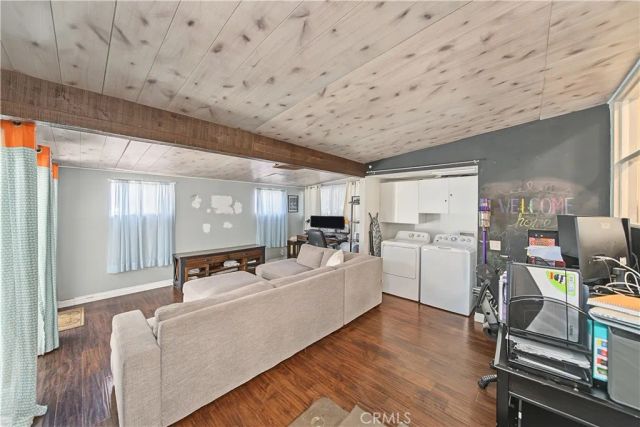 2020 Laguna, La Habra, CA 90631