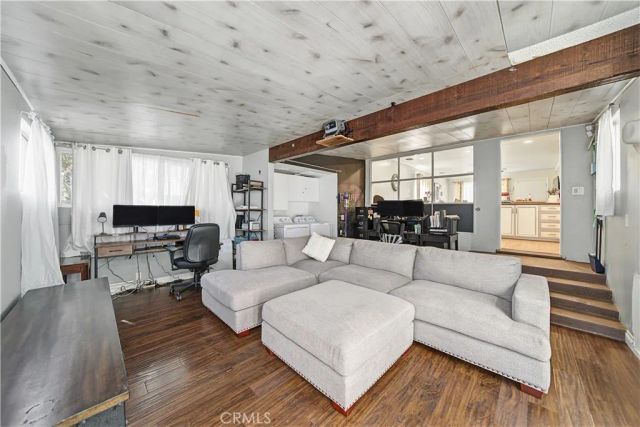 2020 Laguna, La Habra, CA 90631