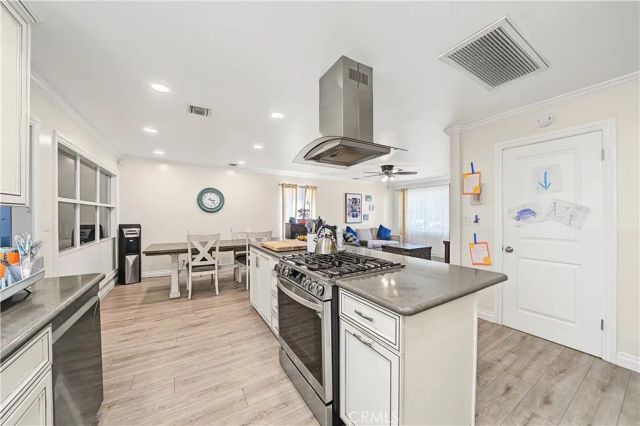 2020 Laguna, La Habra, CA 90631
