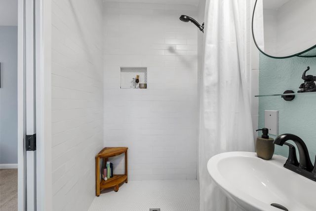 6510 King George DR, Austin, TX 78745