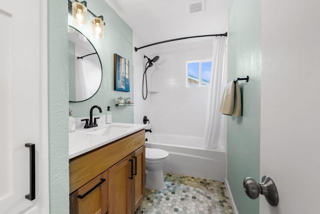 6510 King George DR, Austin, TX 78745