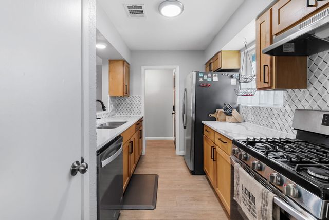 6510 King George DR, Austin, TX 78745